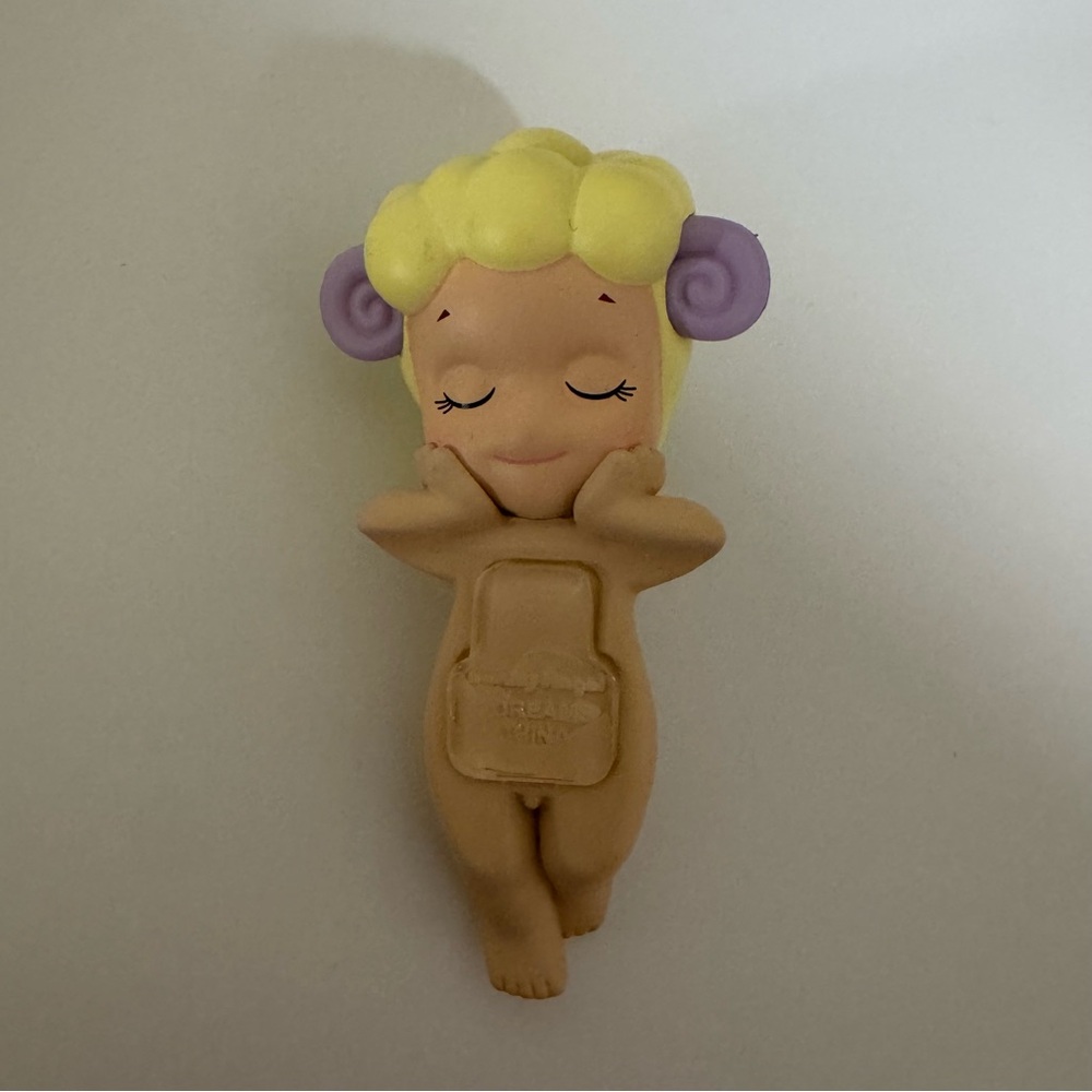 Sonny Angel Dreaming Hippers Series - Sheep